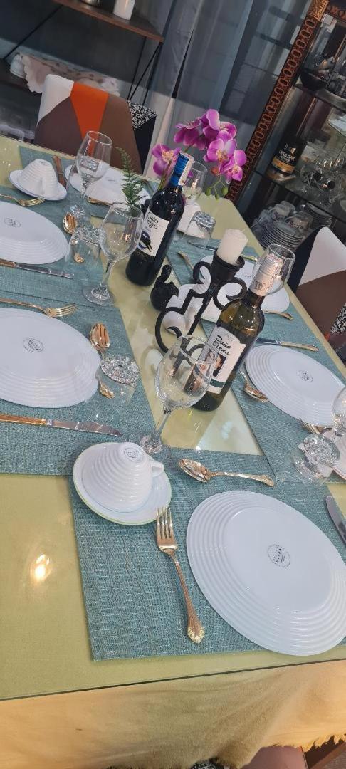 Viner'S Inn Τακλομπάν Εξωτερικό φωτογραφία